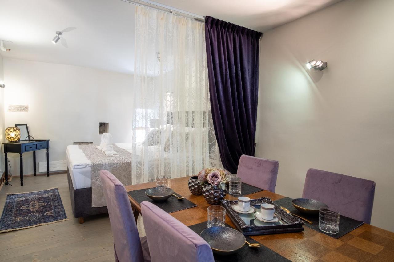 Rataskaevu Boutique - 7 Unique Apartments Tallinn Bagian luar foto