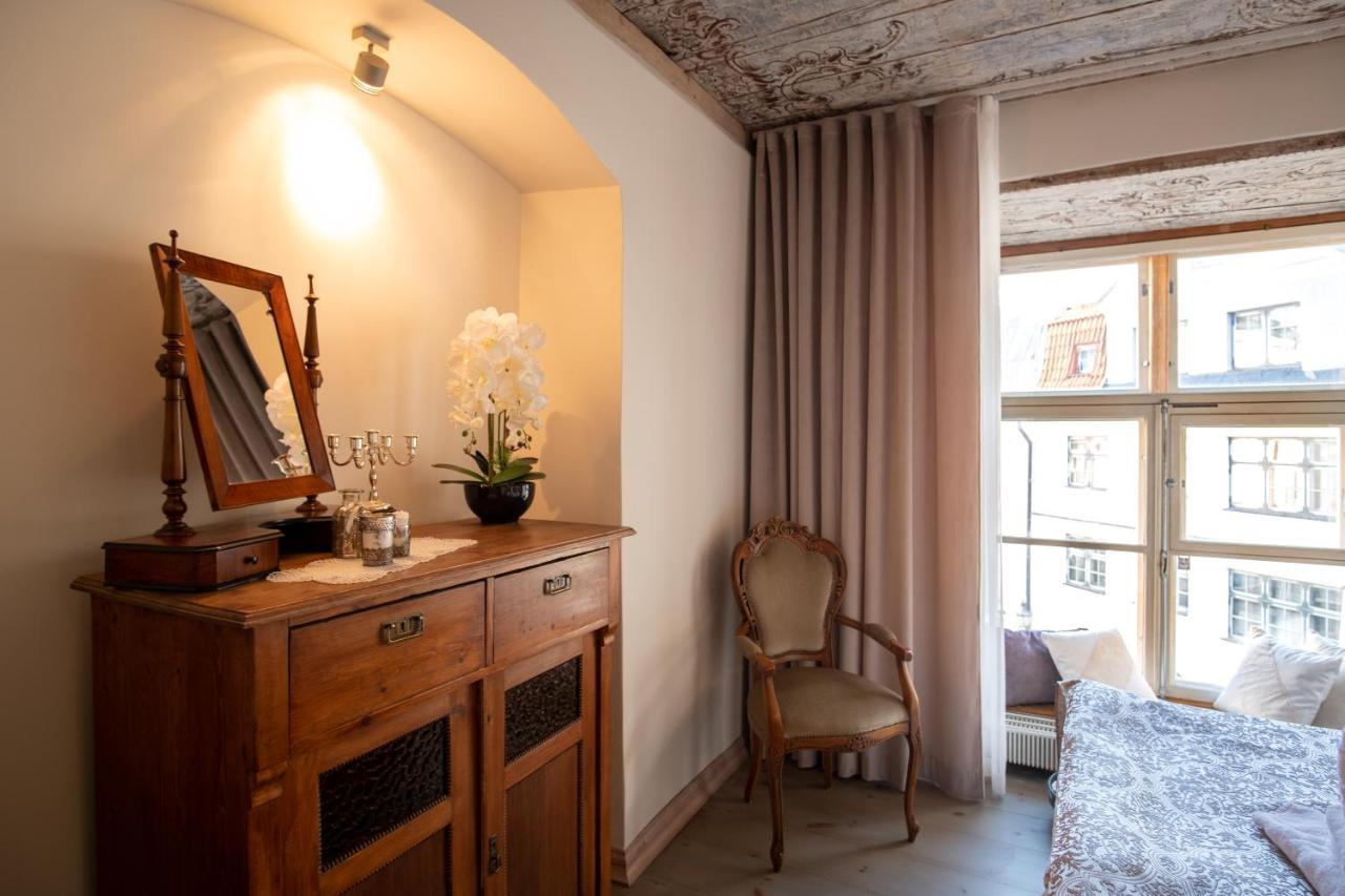 Rataskaevu Boutique - 7 Unique Apartments Tallinn Bagian luar foto
