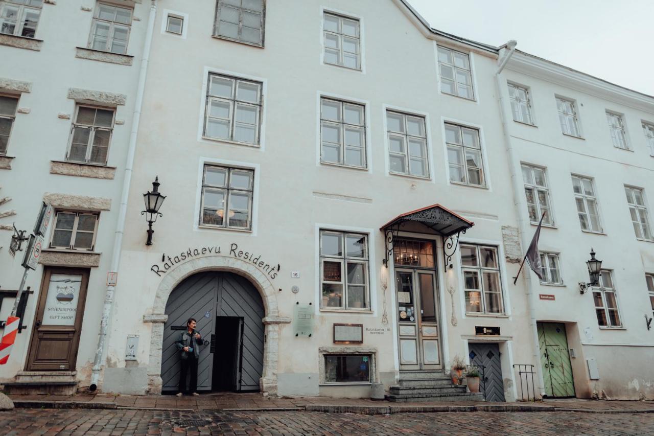 Rataskaevu Boutique - 7 Unique Apartments Tallinn Bagian luar foto