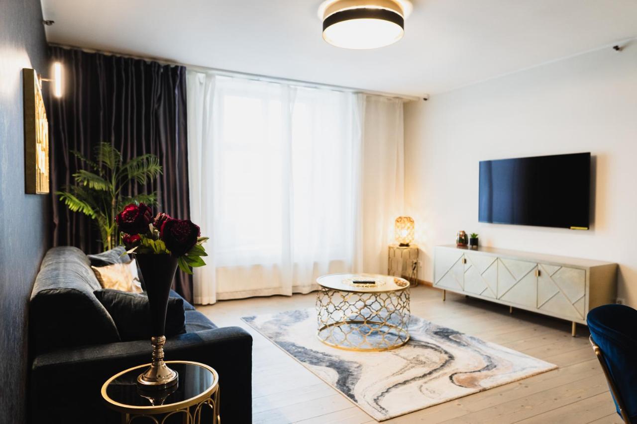 Rataskaevu Boutique - 7 Unique Apartments Tallinn Bagian luar foto